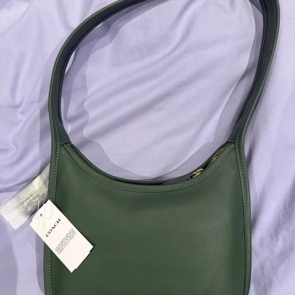 Coach Curve Zip bag green NWT - Picture 2 of 2